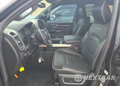 2019 Ram 1500 Laramie Crew Cab Short Bed - zdjęcie 9 z 23 - miniatura