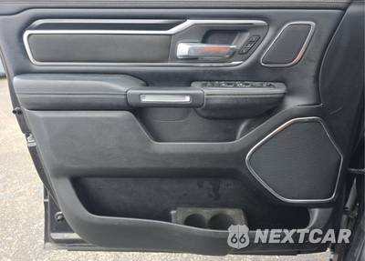 2019 Ram 1500 Laramie Crew Cab Short Bed - zdjęcie 15 z 23 - miniatura