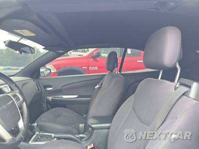 2012 Chrysler 200 Touring Convertible - zdjęcie 17 z 32 - miniatura
