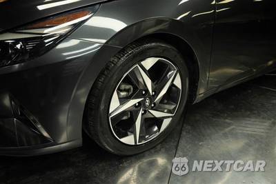 2021 Hyundai Elantra SEL - zdjęcie 4 z 30 - miniatura