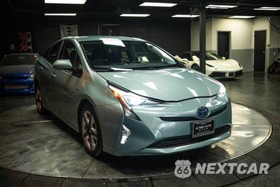 2017 Toyota Prius Four Touring - zdjęcie 5 z 28 - miniatura