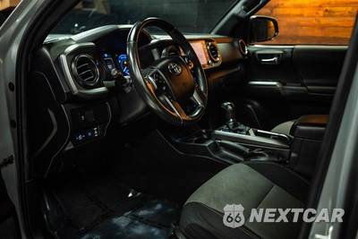 2021 Toyota Tacoma TRD Sport Crew Cab Medium Bed - zdjęcie 8 z 27 - miniatura