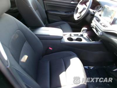 2025 Nissan Altima SV - zdjęcie 17 z 24 - miniatura