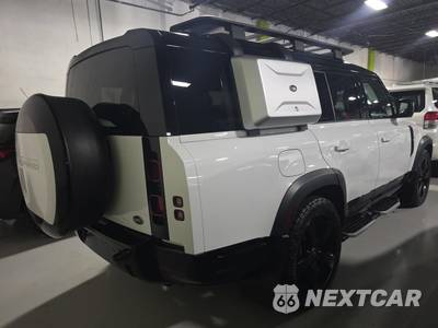2023 Land Rover Defender 130 X-Dynamic SE - zdjęcie 4 z 24 - miniatura