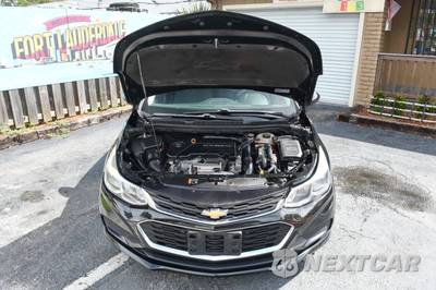 2018 Chevrolet Cruze LS Sedan 1SA - zdjęcie 21 z 48 - miniatura