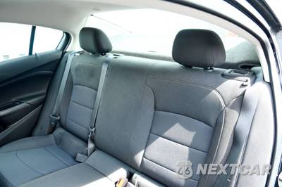 2018 Chevrolet Cruze LS Sedan 1SA - zdjęcie 17 z 48 - miniatura