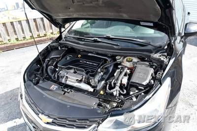 2018 Chevrolet Cruze LS Sedan 1SA - zdjęcie 22 z 48 - miniatura