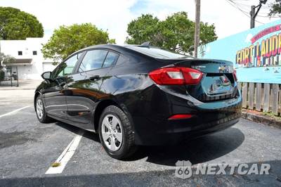 2018 Chevrolet Cruze LS Sedan 1SA - zdjęcie 13 z 48 - miniatura