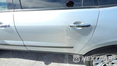 2011 Chevrolet Traverse LS 1LS - zdjęcie 26 z 40 - miniatura