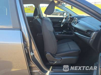 2026 Nissan Rogue SV - zdjęcie 14 z 23 - miniatura