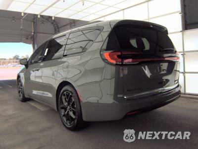 2025 Chrysler Pacifica Limited 121.6" WB - zdjęcie 6 z 33 - miniatura
