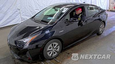 2016 Toyota Prius Three - zdjęcie 1 z 30 - miniatura
