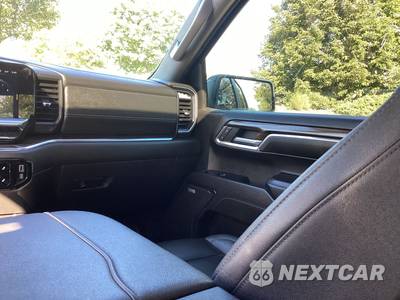2023 Chevrolet Silverado 1500 RST Crew Cab Short Bed 1SP - zdjęcie 17 z 31 - miniatura