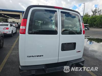 2025 GMC Savana 2500 Cargo Van 1WT 135.0" WB - zdjęcie 5 z 21 - miniatura