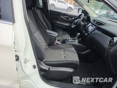 2020 Nissan Rogue Sport SV - zdjęcie 8 z 26 - miniatura