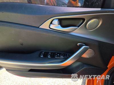 2019 Kia Stinger GTS - zdjęcie 9 z 43 - miniatura
