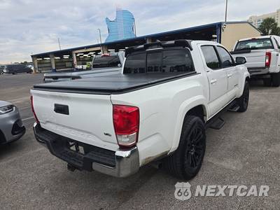 2017 Toyota Tacoma SR5 Crew Cab Medium Bed - zdjęcie 4 z 26 - miniatura