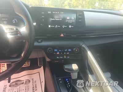 2026 Hyundai Elantra SEL Sport - zdjęcie 17 z 25 - miniatura