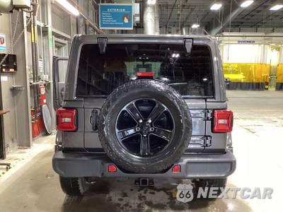 2022 Jeep Wrangler Unlimited Sahara Altitude Edition - zdjęcie 5 z 23 - miniatura