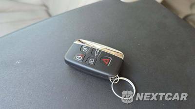 2017 Land Rover Discovery SE - zdjęcie 17 z 23 - miniatura