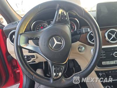 2020 Mercedes-Benz GLA 250 - zdjęcie 14 z 26 - miniatura