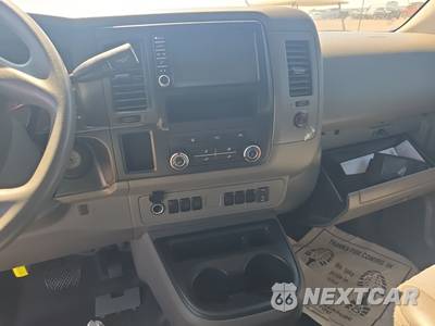 2020 Nissan NV2500 HD Cargo S High Roof 146.1" WB - zdjęcie 11 z 17 - miniatura