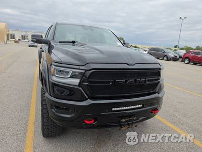 2024 Ram 1500 Laramie Crew Cab Short Bed - zdjęcie 2 z 22 - miniatura