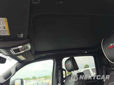2024 Ram 1500 Laramie Crew Cab Short Bed - zdjęcie 17 z 22 - miniatura