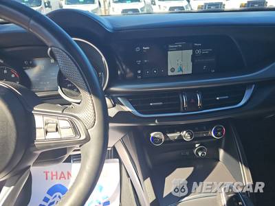 2022 Alfa Romeo Stelvio Veloce - zdjęcie 17 z 25 - miniatura