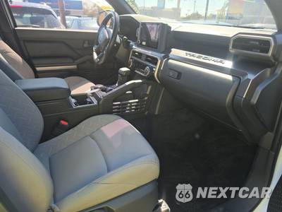 2026 Toyota Tacoma SR5 Crew Cab Medium Bed - zdjęcie 14 z 37 - miniatura