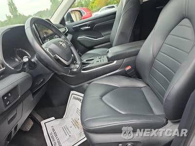 2023 Toyota Highlander XLE - zdjęcie 13 z 22 - miniatura