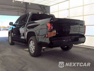 2023 Toyota Tundra SR5 Crew Cab Short Bed - zdjęcie 6 z 21 - miniatura