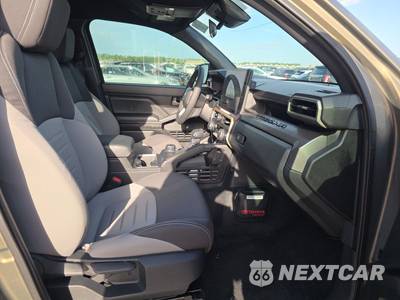 2025 Toyota Tacoma TRD Sport Crew Cab Long Bed - zdjęcie 8 z 21 - miniatura