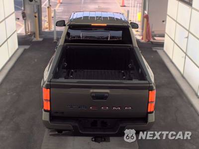 2025 Toyota Tacoma TRD Sport Crew Cab Long Bed - zdjęcie 5 z 21 - miniatura