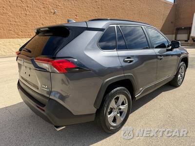 2024 Toyota RAV4 Hybrid XLE - zdjęcie 8 z 40 - miniatura