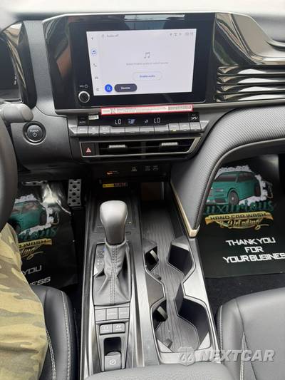 2026 Toyota Camry SE - zdjęcie 13 z 26 - miniatura