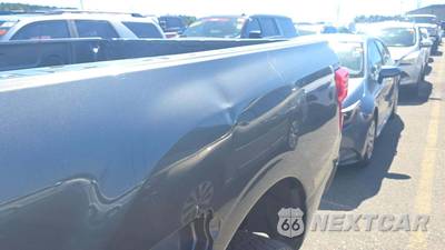 2016 Nissan TITAN XD SV Crew Cab Medium Bed - zdjęcie 22 z 26 - miniatura