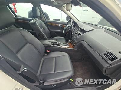 2008 Mercedes-Benz C 300 - zdjęcie 8 z 28 - miniatura
