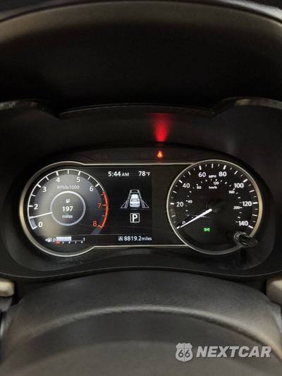 2022 Nissan Versa SV - zdjęcie 23 z 32 - miniatura