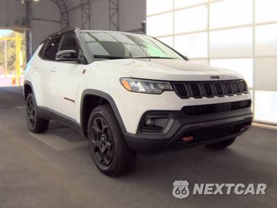 2024 Jeep Compass Trailhawk - zdjęcie 3 z 45 - miniatura