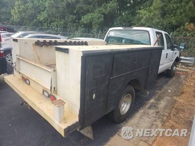 2004 Ford Super Duty F-350 Cab Chassis XL Crew Cab DRW - zdjęcie 4 z 31 - miniatura