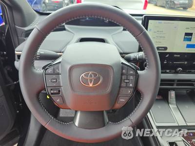 2026 Toyota bZ XLE - zdjęcie 10 z 19 - miniatura
