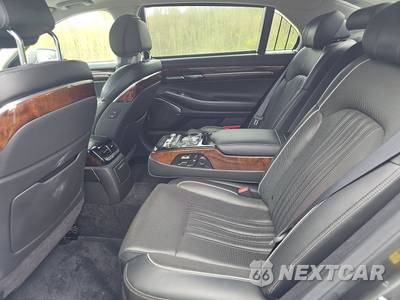 2017 Genesis G90 5.0 Ultimate - zdjęcie 13 z 24 - miniatura