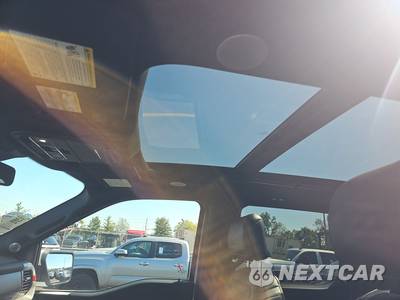 2023 Ford F-150 Raptor Crew Cab Short Bed - zdjęcie 17 z 28 - miniatura