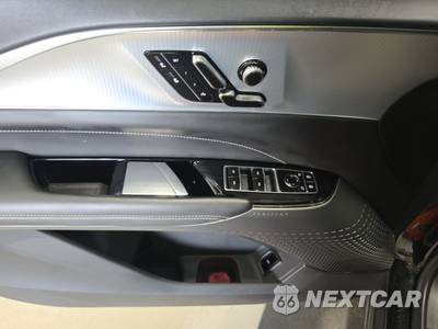 2024 Cadillac LYRIQ Tech 1SA - zdjęcie 9 z 37 - miniatura
