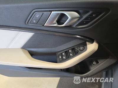 2023 BMW 2 Series Gran Coupe M235i xDrive Sedan - zdjęcie 9 z 20 - miniatura