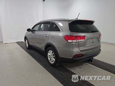 2017 Kia Sorento LX - zdjęcie 6 z 39 - miniatura