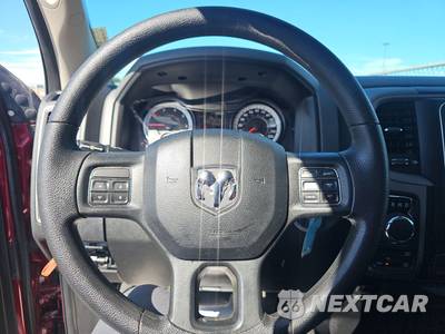 2017 Ram 1500 Express Crew Cab Short Bed - zdjęcie 10 z 60 - miniatura