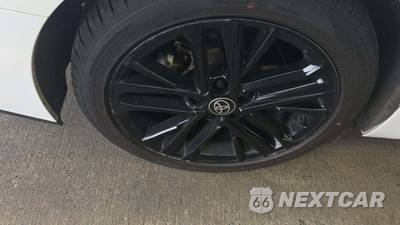 2025 Toyota Camry SE - zdjęcie 25 z 30 - miniatura