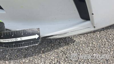 2025 Toyota Camry LE - zdjęcie 21 z 27 - miniatura